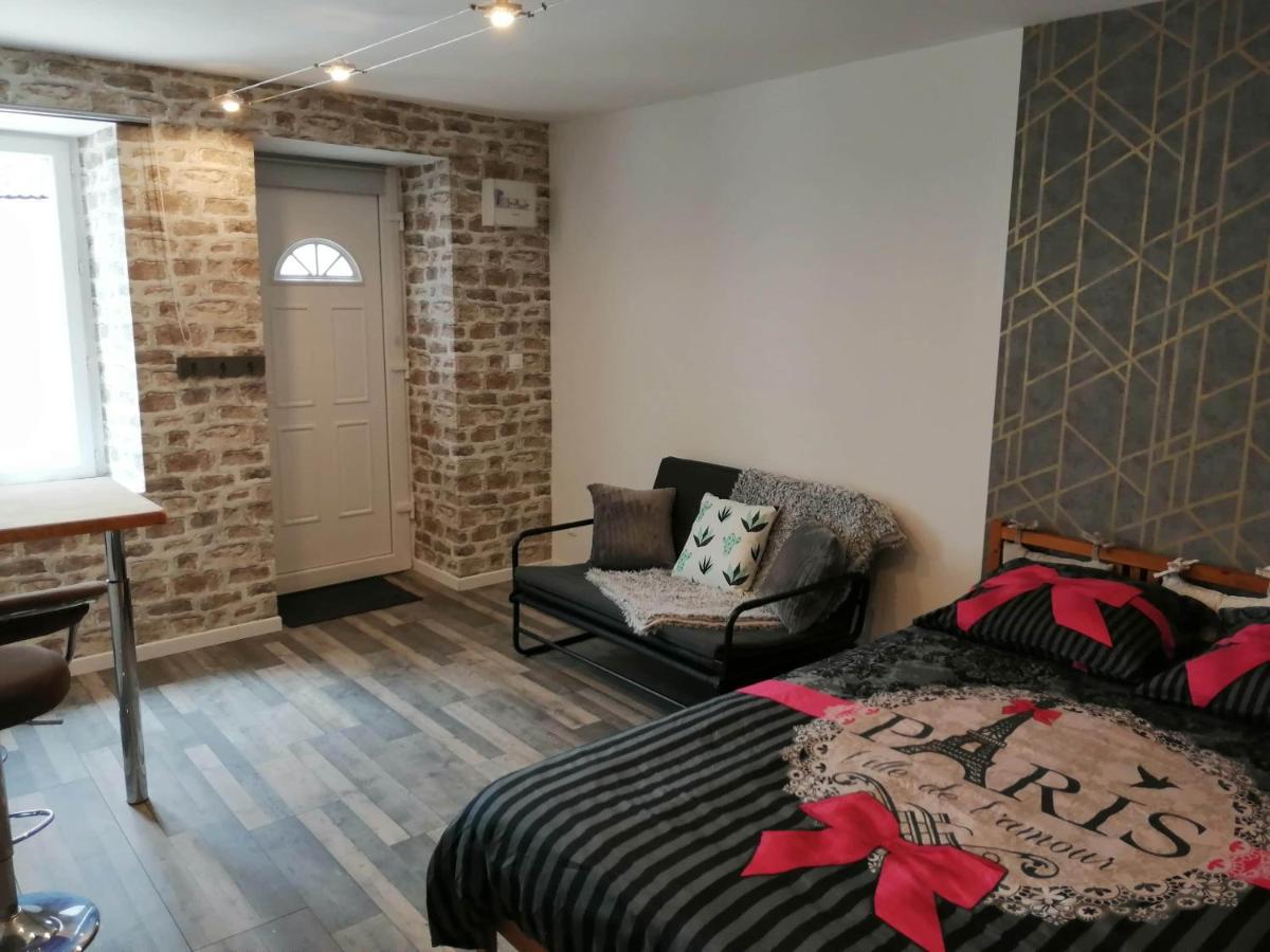 L'Encre Du Temps Bed & Breakfast Fussey Ngoại thất bức ảnh